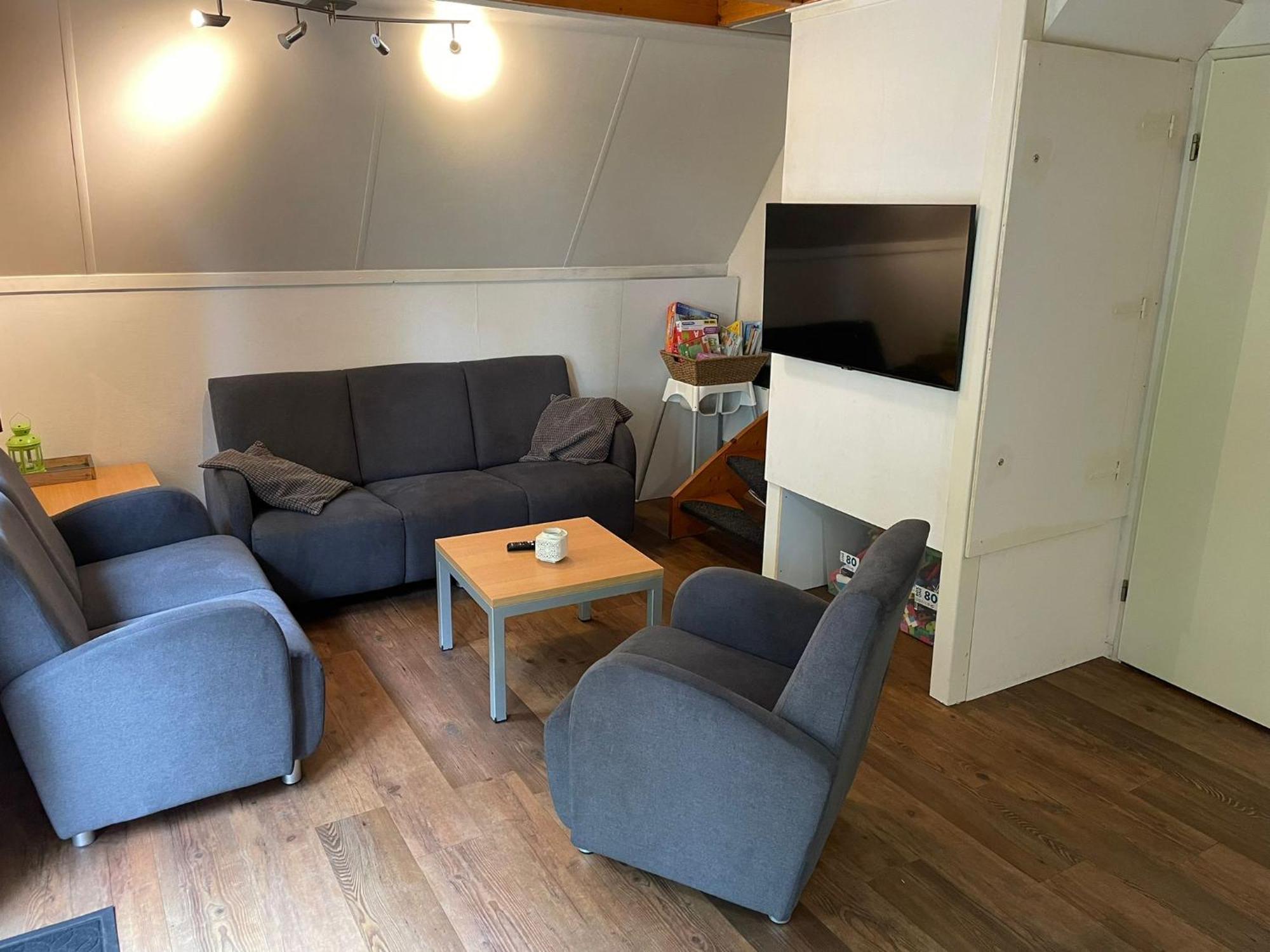 Het Familie Boshuisje - Vakantiewoning Op Prachtig Park Met Veel Faciliteiten Inc Ligbad Gramsbergen Luaran gambar