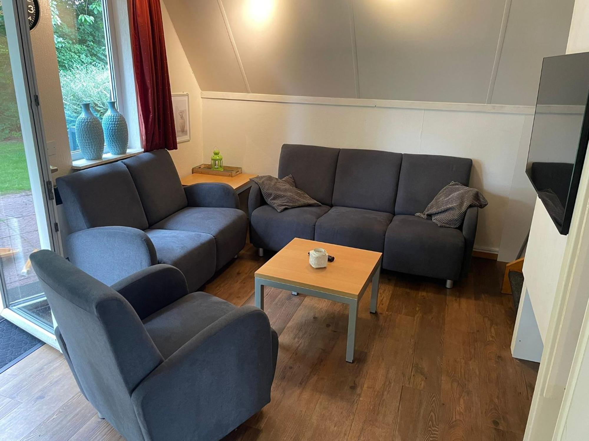 Het Familie Boshuisje - Vakantiewoning Op Prachtig Park Met Veel Faciliteiten Inc Ligbad Gramsbergen Luaran gambar